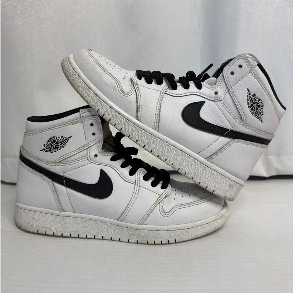 Nike 2016 Air Jordan 1 Yin Yang White Black 6Y Womens 7.5